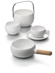 Sleek Design Paris Singapore And Oh Well Elsewhere Page 5 Service De Table Vaisselle Design Cuisines Bleues Et Blanches