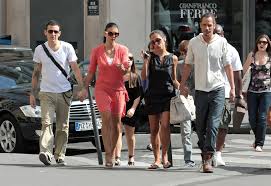 American musician chris cornell was born christopher john boyle on 20th july, 1964 in seattle, washington and passed away on 17th may 2017 detroit, michigan aged 52. Chester Bennington Chris Cornell Vicky Karayiannis Talinda Bennington Vicky Karayiannis And Talinda Bennington Photos Zimbio