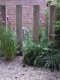 pin van astrid van der velden op tuin tuin tuin palen tuinhek ideeen