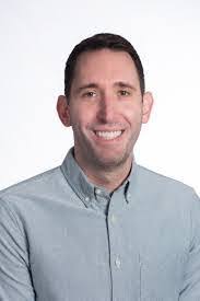 Daniel Heinrichs's Instagram, Twitter & Facebook