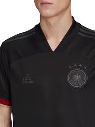 Das adidas dfb away jersey 2021 überrascht in einem komplett schwarzen look für toni kroos, timo werner & co. Dfb Away Trikot 2021 Deutschland Auswartstrikot Offizieller Fc Bayern Store