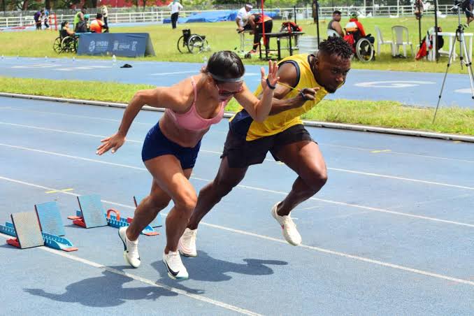 Más de 400 deportistas participarán desde este viernes en el Festival  Nacional de Atletismo. La Alcaldía de Ibagué, el IMDRI y el Club  Correcaminos han dispuesto la infraestructura del Parque Deporti
