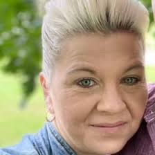 Kim Cloutier (cloutierkim)