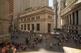 Avenue six has a full assortment of chairs, oval ottomans, wide chairs, chaises, arm chairs, coffee tables, console tables, desks, and more. 23 Wall Street Wikipedia