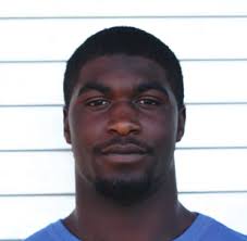 Senior Signs Contract With Youtube