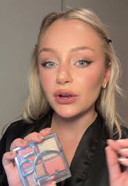 Dior Backstage Glow Maximizer 003 Pearly Peach Glow