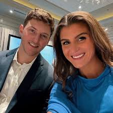 Chris Schoolcraft (@Scooterboat17)