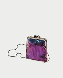 Petit Sac Bandouliere Avec Fermoir Porte Monnaie En Maille Metallique De Zara Porte Monnaie Petit Sac Bandouliere Sac A Main