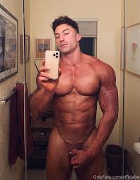 October 2022 – Page 10 – Hot Men Universe