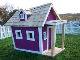 Las casitas para niños con tobogán tienen magia. Pin De Flor De Maria En Casas Casa De Juegos Exterior Casitas Infantiles Casas De Juego
