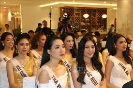 Ở độ tuổi ngoài 70, apasra hongsakula vẫn được. Há»p Bao Chung Káº¿t Cuá»™c Thi Hoa Háº­u Hoan VÅ© Viá»‡t Nam 2019 Baotintuc Vn