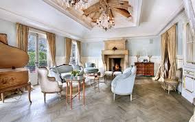 How To Always Make The Most Of Your Herringbone Floors French Living Rooms Elegant Living Room Living Room Designs