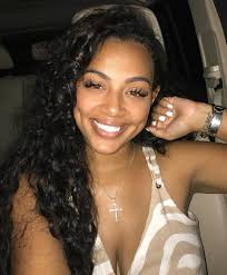 Hi. My name is daniellecombs45, I live near you. Would you accept me as  your friend? 📍 Where are you from?