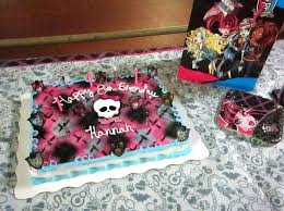 Not kidding we do graduations, communions, retirement, weddings, baby showers, and anniversary cakes. Collections Of Monster High Birthday Cakes At Walmart
