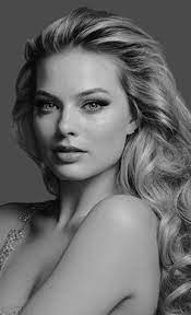 Back then headshots were still in black and white and the digital camera revolution was in it's infancy. 420 Celebrity Black White Portraits Ideas In 2021 Black And White Portraits People Famous Faces