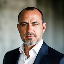 Jonathan Nevitt's Instagram, Twitter & Facebook