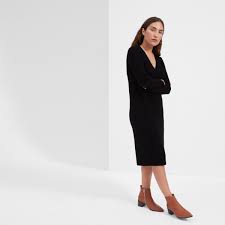 Women S The Cashmere V Neck Midi Dress Everlane V Neck Midi Dress Black Midi Dress Midi Dress