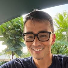 Maximilian Alexander (@signalgaining)