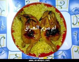 مندي الدجاج دجاجة رز بسمتي بصلة كبيرة بهارات برياني زعفران احمر ملح نقوم بنقع الرز ونغسل الدجاجة جيدا ونضع عليها نصف البهارات نقلي بص recipes food arabic food