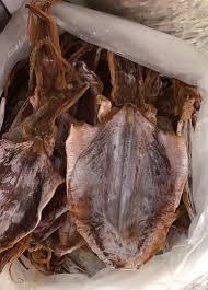 Hai kesayangan semua, db nak kongsikan resepi sambal sotong yang mudah dan sedap! Resepi Sambal Sotong Kering Mudah Dan Sedap