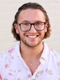 Jake Booth's Instagram, Twitter & Facebook