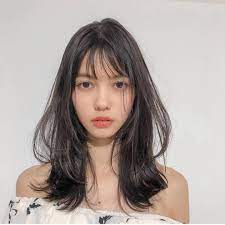 カネタカズキ ボブ ハイライトカラーさんはinstagramを利用しています レイヤースタイルだと 最近は1番このオーダーが多いです 挑戦するのは勇気がいるけど絶対的なバランスでカットするのでぜひ気軽にご指名ください ショートのヘアスタイル クールな