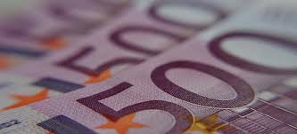 El euro es la moneda de curso legal en la comunidad europea para más de 300 millones de personas. Adios A Los Billetes De 500 Euros Financialred