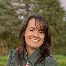 Cheryl Claypool's Instagram, Twitter & Facebook