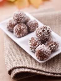Truffes Au Chocolat Et Noix De Coco Recette Truffes Au Chocolat Recette Truffe Chocolat Truffe Recette
