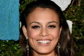 Fox's 'Urban Cowboy' Pilot Casts Nathalie Kelley as Female Lead