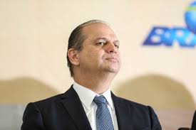 Get ricardo barros's contact information, age, background check, white pages, bankruptcies, property records, liens, civil records & marriage history. Emenda De Ricardo Barros Abriu Caminho Para Importacao Da Vacina Covaxin Bem Parana