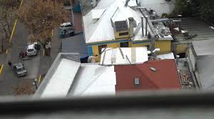 En la balacera que fue en providencia el dia 13 de diciembre del 2011, me toco grabar cuando una camioneta de la pei golpea a un agente que estaba. Balacera 01 06 12 Providencia Youtube