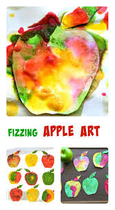Science And Art Go Together In This Fun And Engaging Apple Themed Art Activity Make Sun Catchers Or St Apple Preschool Preschool Apple Theme Autumn Activities