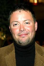 SVT vill sparka hallåor