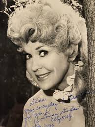 Donna Douglas darle Portrait in