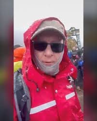 Chris Lomas is fundraising for Hope4