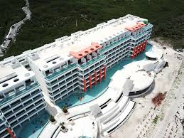 Nickelodeon es un hotel ubicado en la riviera maya y abrirá sus puertas en el siguiente año 2021. La Riviera Maya Estrena Hotel Y Parque Tematico De Nickelodeon