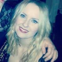 She Means Business: Turn Your Ideas into Reality and Become a Wildly  Successful Entrepreneur by Carrie Green