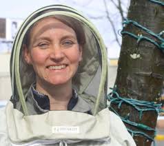 Bee talk Monday at Florence Filberg