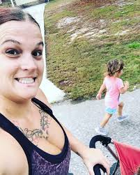 This kid did SO GOOD today 🥰 I think it's my absolute favorite part of my  runs. ❤️❤️❤️ she ran the majority of a half mile only stopping a couple of  times