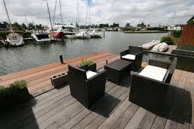 Fewostay De Ferienhaus Chalet In Lemmer Am Niederlandischen Ferienhaus Ferien Outdoor Dekorationen