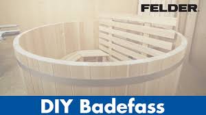 Sie können viel geld sparen, wenn sie ihre holztreppe selber bauen. Diy Badefass Aus Holz Produziert Mit Der Kombimaschine Cf 741 Von Felder Felder Group