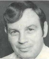 Dewey Bowling's Instagram, Twitter & Facebook