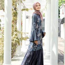 137 cm)・pria (lingkar dada : 25 Model Baju Lebaran 2021 Yang Modis Kekinian Untuk Silaturahmi Updated 2021 Bukareview
