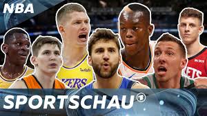 Get the latest dallas mavericks rumors on free agency, trades, salaries and more on hoopshype. Die 7 Deutschen Spieler In Der Nba Saison Ausblick I Sportschau Youtube