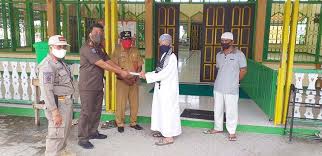 Inilah soal skb polisi pamong praja atau pol pp cpns 2020 dengan materi lengkap pembahasan sesuai dengan kisi kisi permenpan rb no 23 tahun 2019. Sat Pol Pp Distribusikan Skb Panduan Ibadah Ramadan Banggai Raya