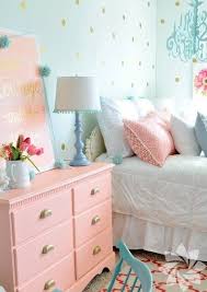 Alternatif Cocuk Odalari 37 Girl Bedroom Decor Polka Dot Bedroom Bedroom Makeover