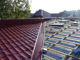 Disponibil online livrare in alege localitatea. Servicii Reparatii Acoperisuri Tigla Metalica Tabla Faltuita Montaj Acoperisuri
