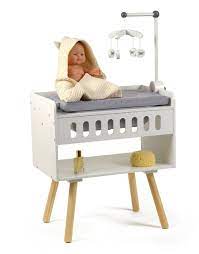 minikane poussettes jouets poupees poupons vetements et accessoires table a langer matelas a langer lit poupee
