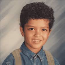 Bruno Mars hijo de Michael Jackson? ¡Esto dicen en redes!